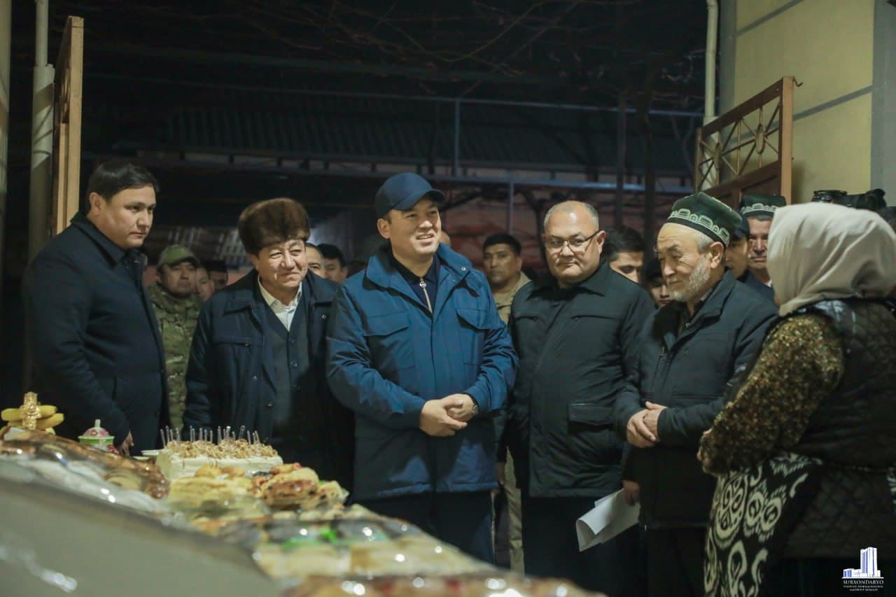 Сурхондарё вилояти ҳокими Улуғбек Қосимов Узун туманига ташрифини давом эттириб, 2-сонли политехникум фаолияти билан танишди.