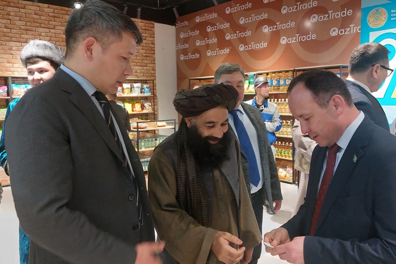 O‘zbekiston va Qozog‘iston o‘rtasidagi do‘stona munosabatlar izchil rivojlanib, savdo-iqtisodiy hamkorlik yangi bosqichga ko‘tarilmoqda.