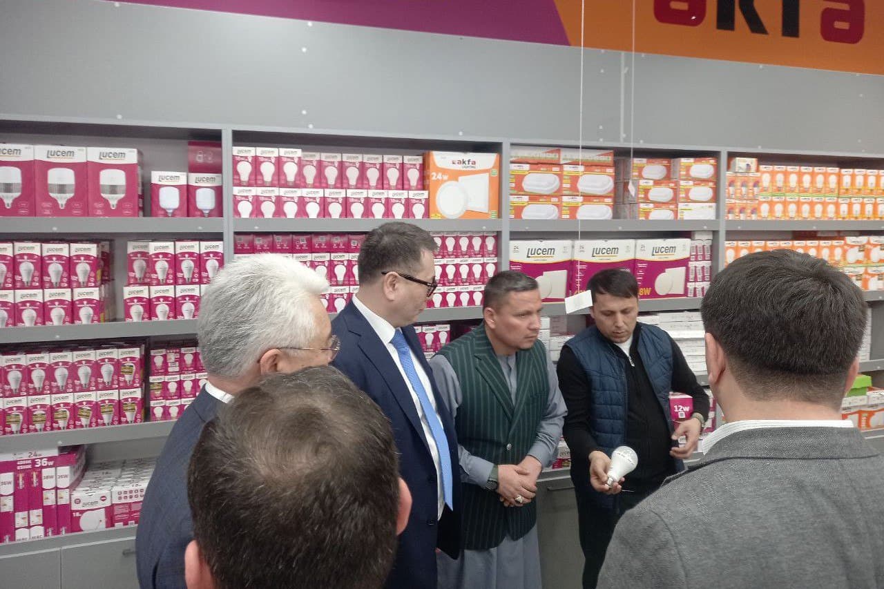 O‘zbekiston va Qozog‘iston o‘rtasidagi do‘stona munosabatlar izchil rivojlanib, savdo-iqtisodiy hamkorlik yangi bosqichga ko‘tarilmoqda.