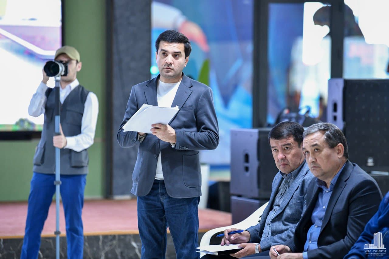 Surxondaryo viloyati hokimi Ulug‘bek Qosimov navbatdagi uchrashuvini kichik va o‘rta biznes vakillari bilan o‘tkazdi.