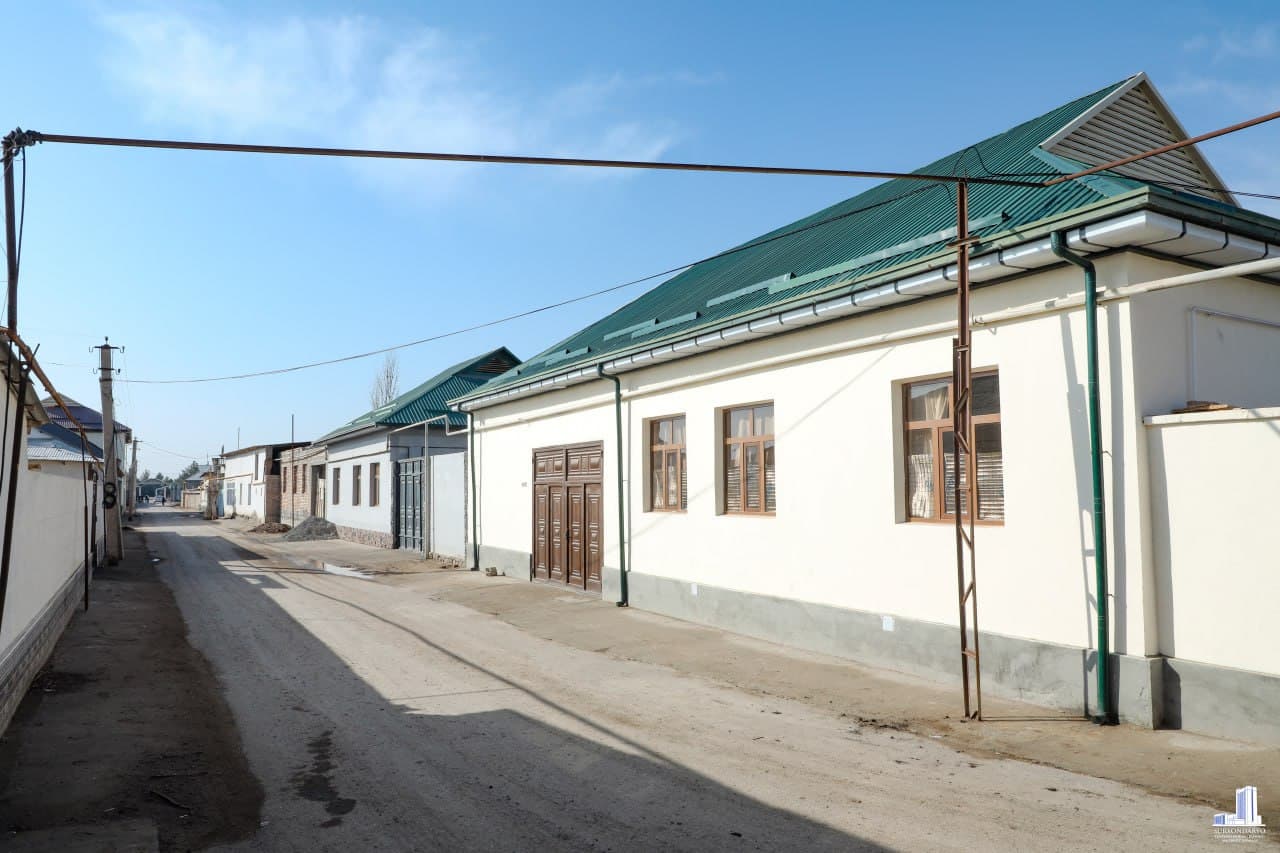 Termiz tumanida mahalla infratuzilmasini yaxshilash bo‘yicha belgilangan vazifalar ijrosi o‘rganildi