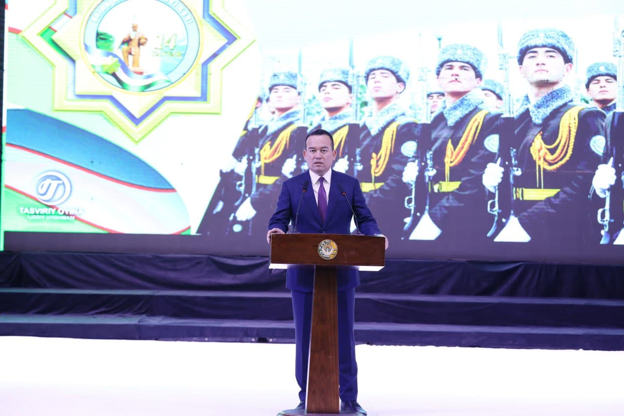 Surxondaryoda Vatan himoyachilari kuni va Qurolli Kuchlarimizning 34 yilligi tantanali nishonlandi