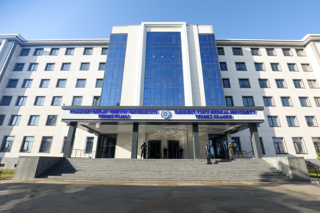 Surxondaryo viloyati hokimi bo‘lajak arxitektorlar bilan uchrashuv o‘tkazdi