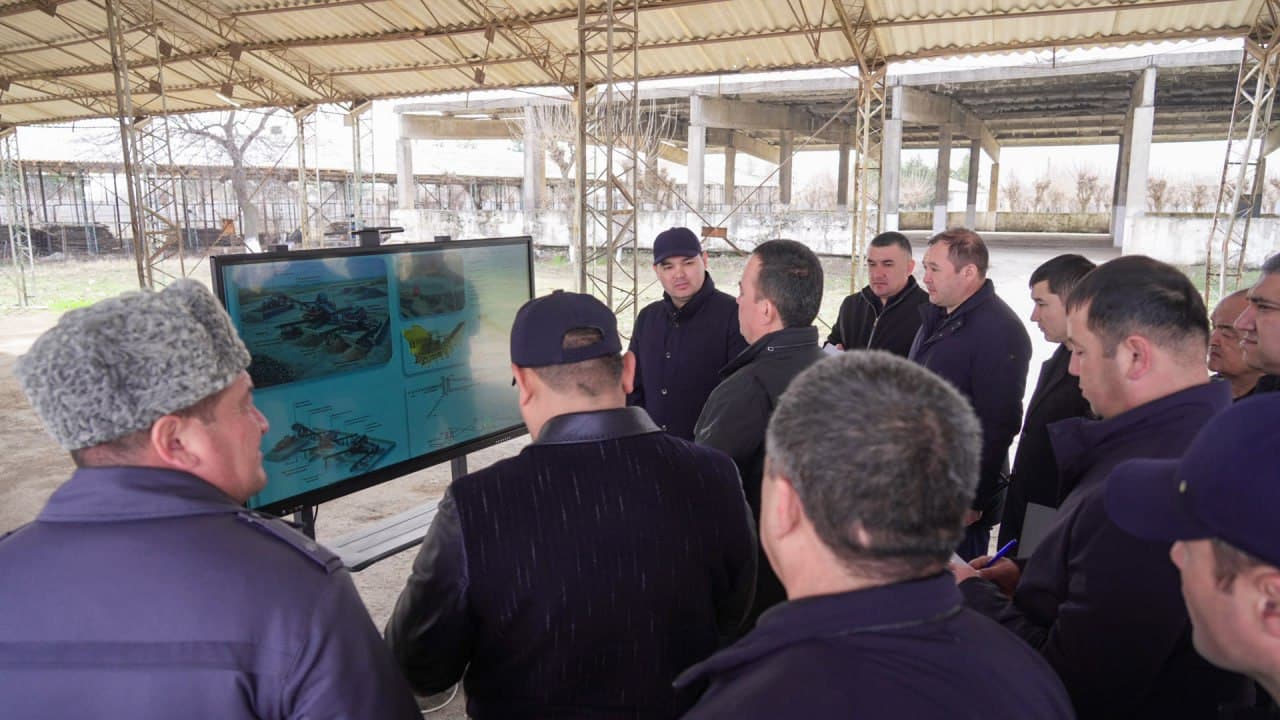 Oltinsoy tumanida tadbirkorlik loyihalari ijrosi o‘rganildi