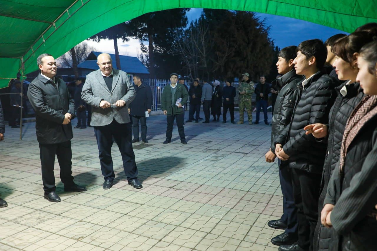 Denovda ham muhandis-arxitektor talabalarning ishlanmalari taqdimot qilindi