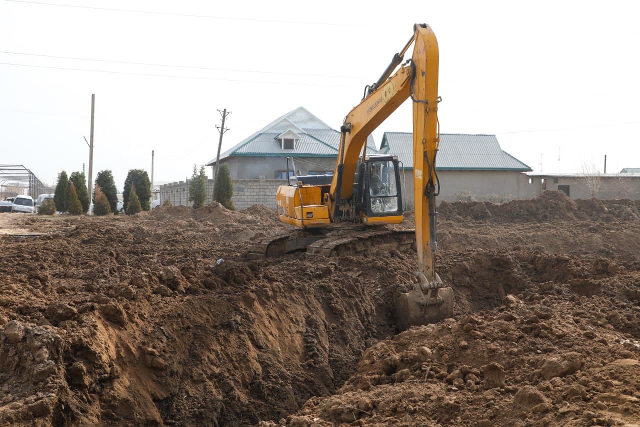 Termizda bayramga tayyorgarlik, Angorda yo‘l infratuzilmasi, Qiziriqda yangi loyihalar ijrosi o‘rganildi