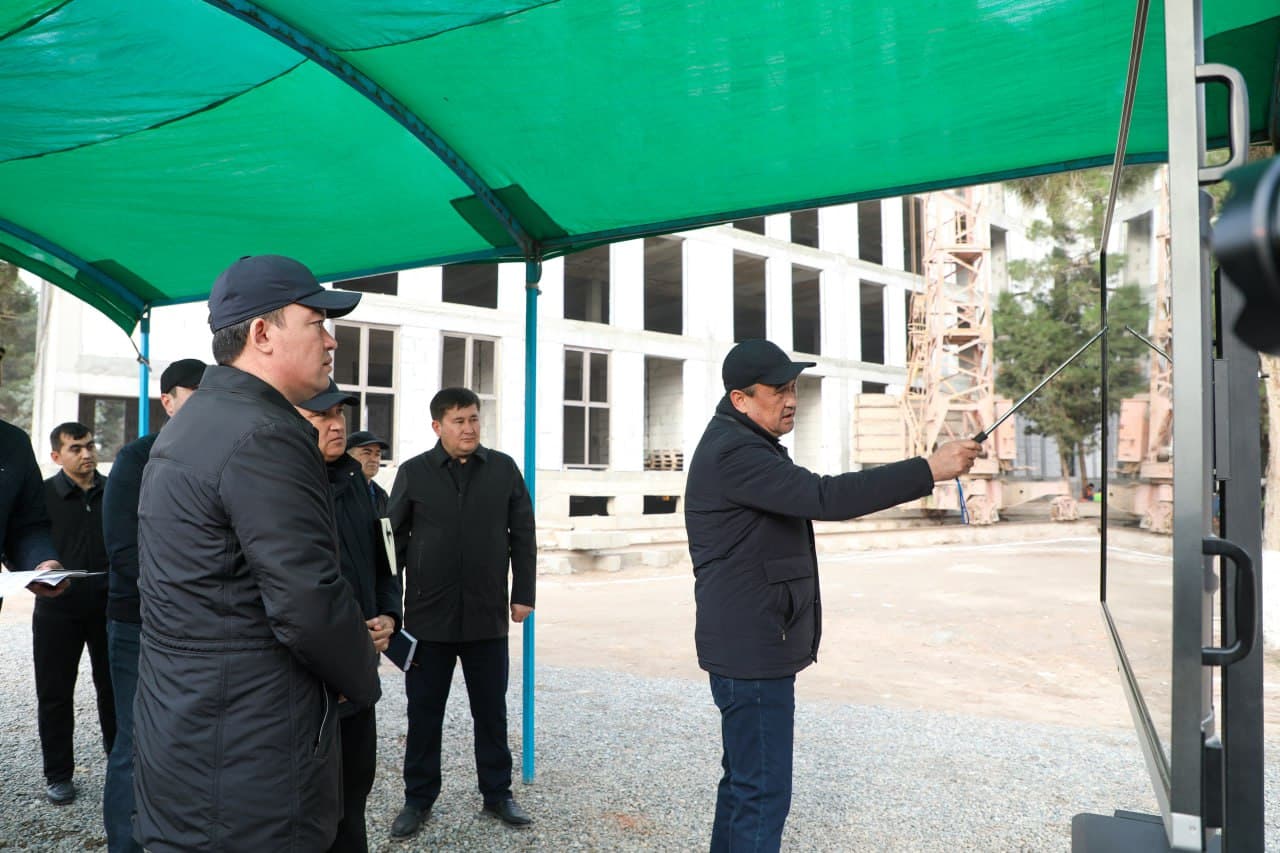 Situatsion markaz va xalqaro universitet qurilishi jarayonlari o‘rganildi