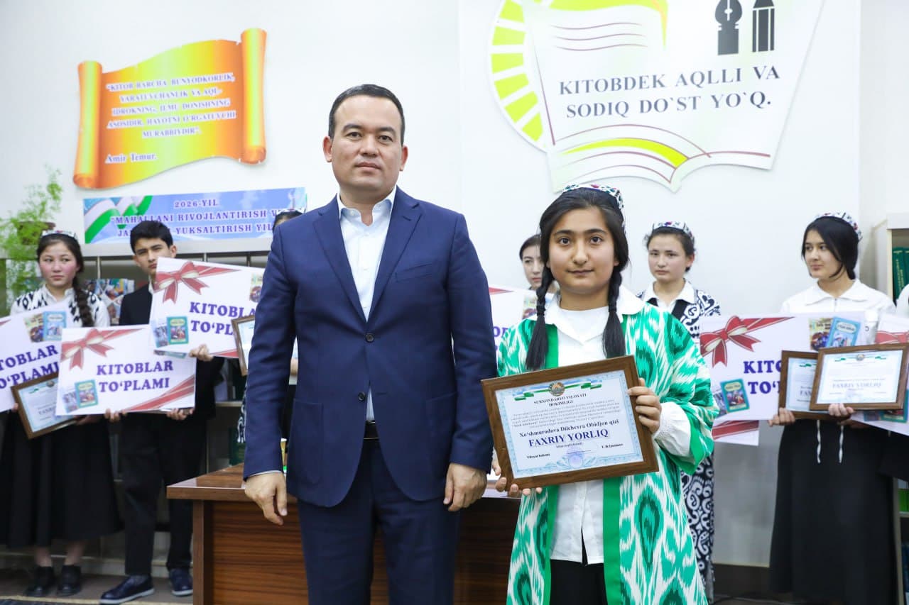 "Yosh kitobxon" tanlovi g‘oliblari taqdirlandi, hududlarga "Kitoblar karvoni" yo‘l oldi