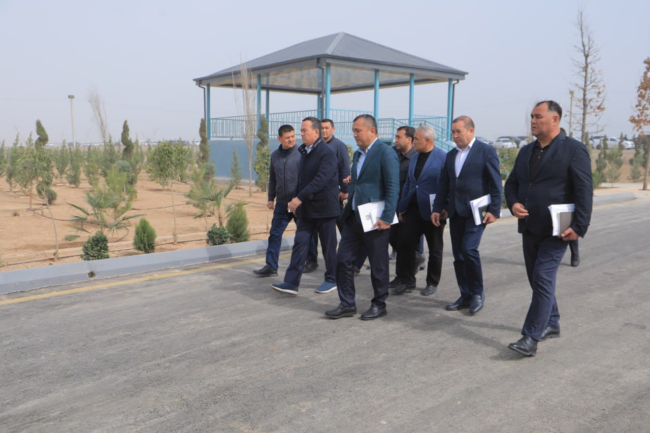 Angor tumanida "yashil belbog‘" va turizm ko‘chasi loyihalari ijrosi o‘rganildi