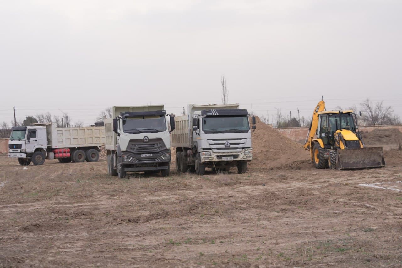 Muzrabotda turar joylar, sholichilik klasteri va ishlab chiqarish korxonasi muammolari o‘rganildi