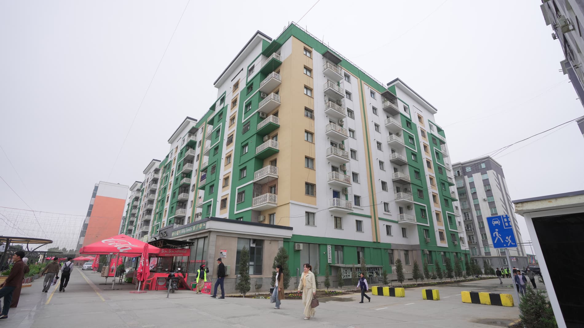 Termiz shahrida ko‘p qavatli turar joylarga xizmat ko‘rsatish hamda tibbiyot sohasidagi vazifalar ijrosi o‘rganildi