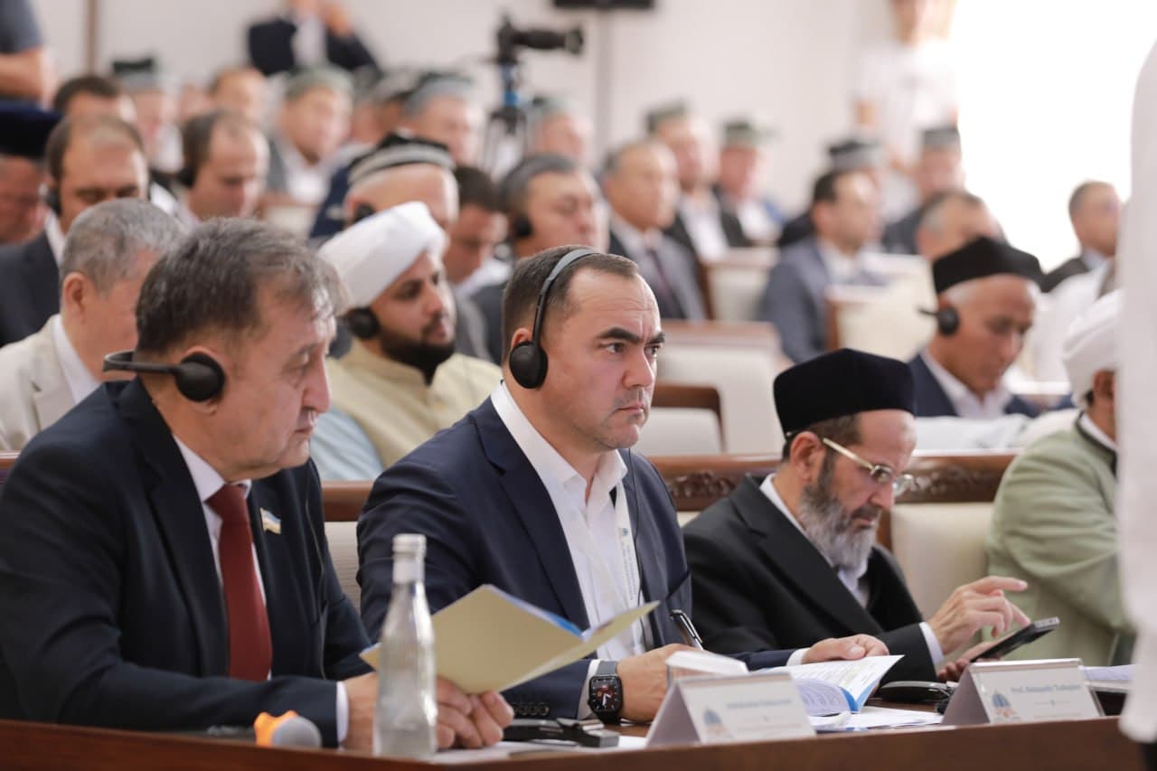 “Termiz hadis maktabi: allomalar merosi va zamonaviy tadqiqotlar” mavzusidagi xalqaro ilmiy konferensiya o‘z ishini boshladi