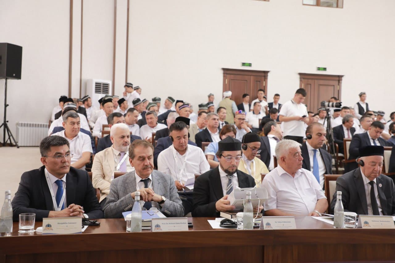 “Termiz hadis maktabi: allomalar merosi va zamonaviy tadqiqotlar” mavzusidagi xalqaro ilmiy konferensiya o‘z ishini boshladi