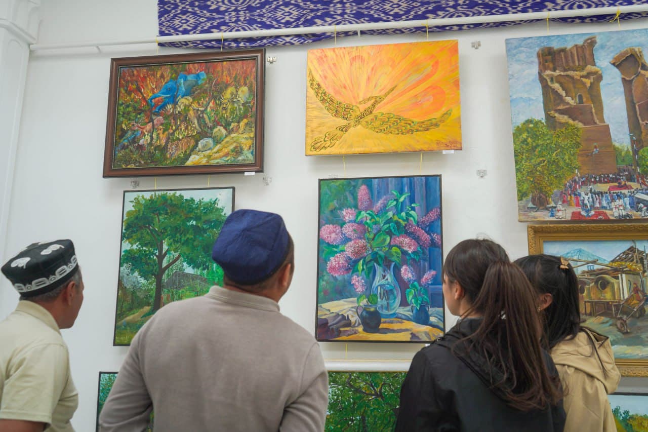 “O‘zbekiston qadriyatlar maskani” mavzusida rasmlar ko‘rgazmasi bo‘lib o‘tdi