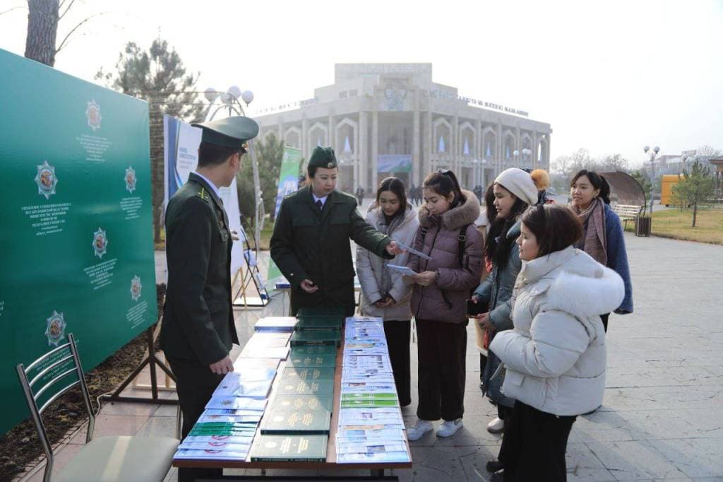 "Конституция кўчаси"