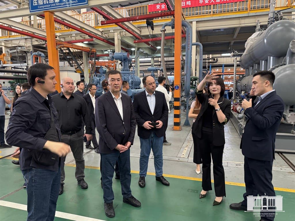 Sirdaryo delegatsiyasi Fujianning yetakchi sanoat korxonalarida bo‘ldi