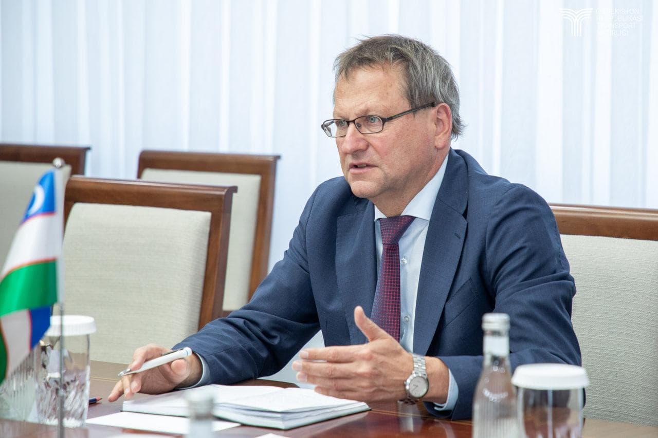 The Minister of Transport met with German Ambassador Manfred Huterer