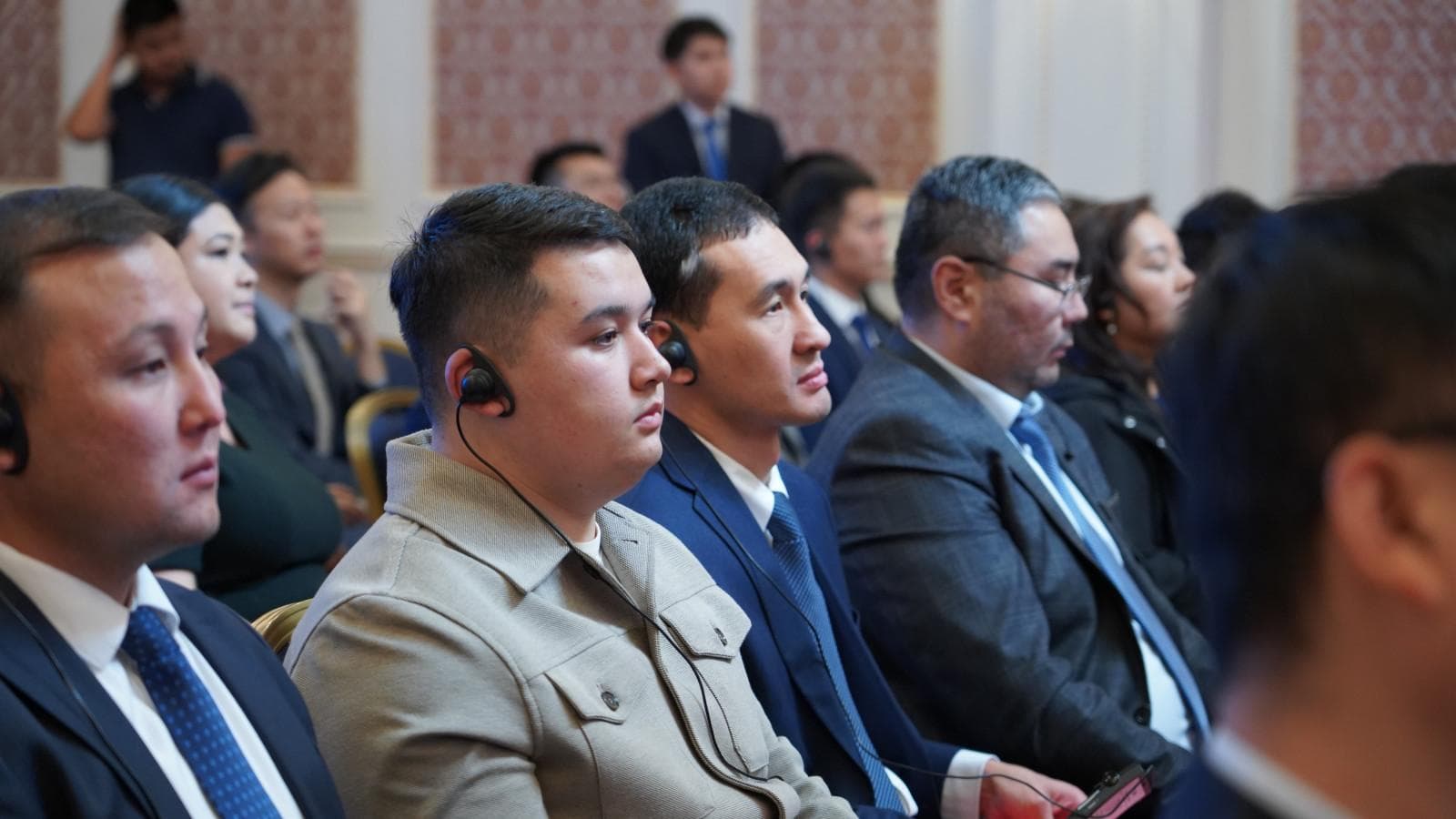 “Хитой – Қирғизистон – Ўзбекистон темир йўл компанияси” қўшма корхонасининг расмий очилиши бўлиб ўтди