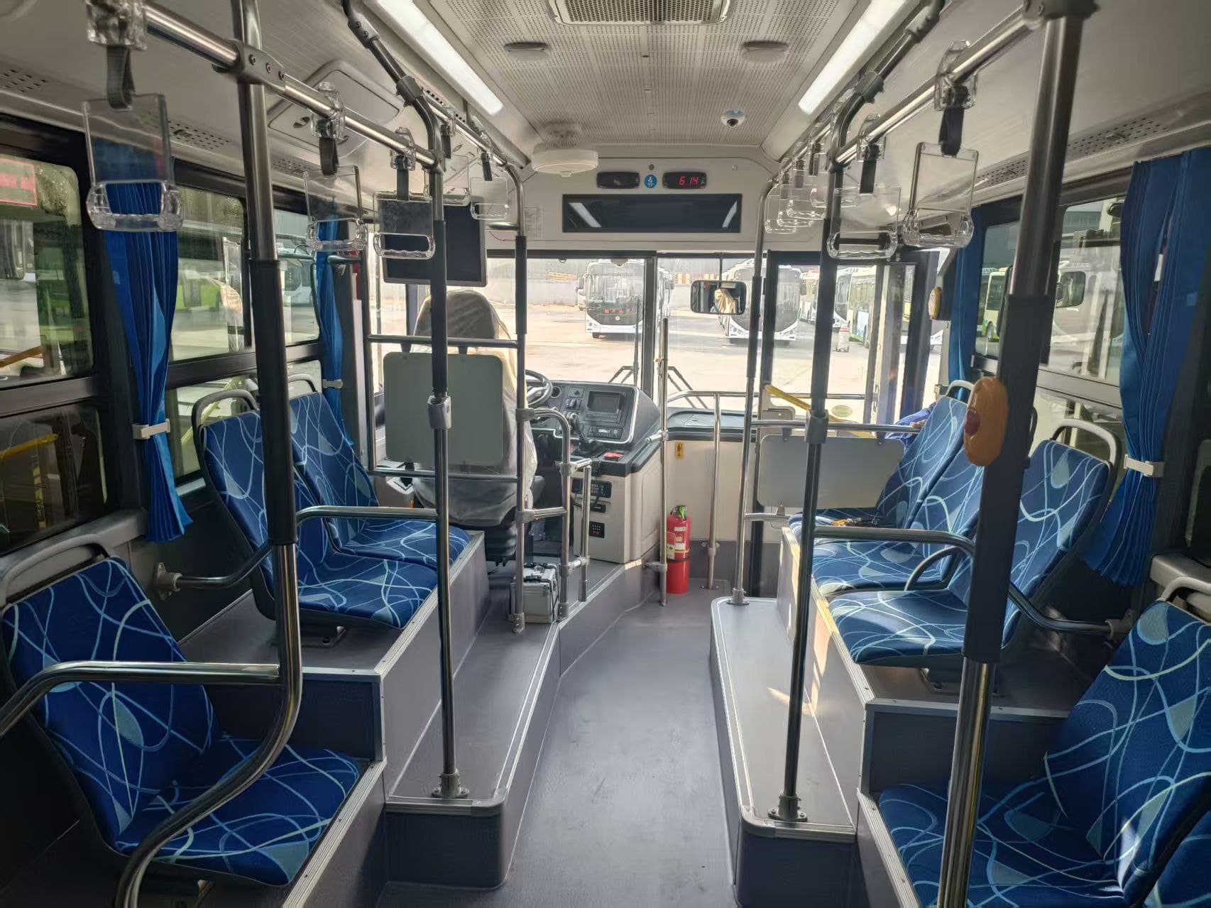 Jizzax shahri uchun 30 ta zamonaviy avtobus olib kelindi