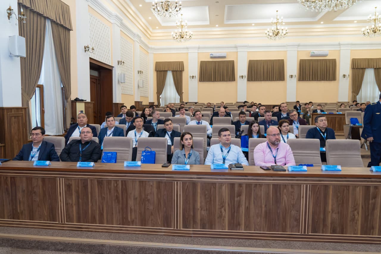 Совместно с корпорацией BOEING проводится специальный учебный семинар