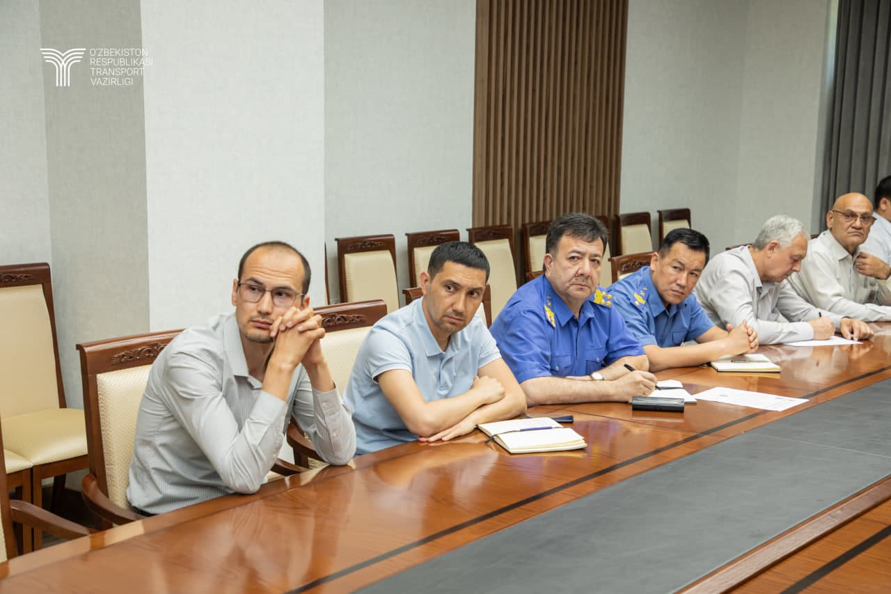 Состоялось совещание с сотрудниками юридической службы