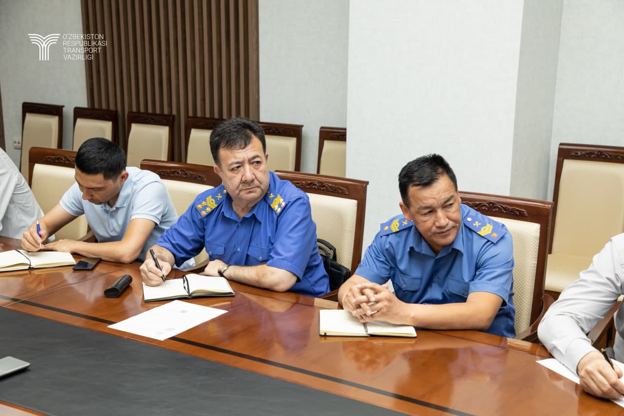 Состоялось совещание с сотрудниками юридической службы