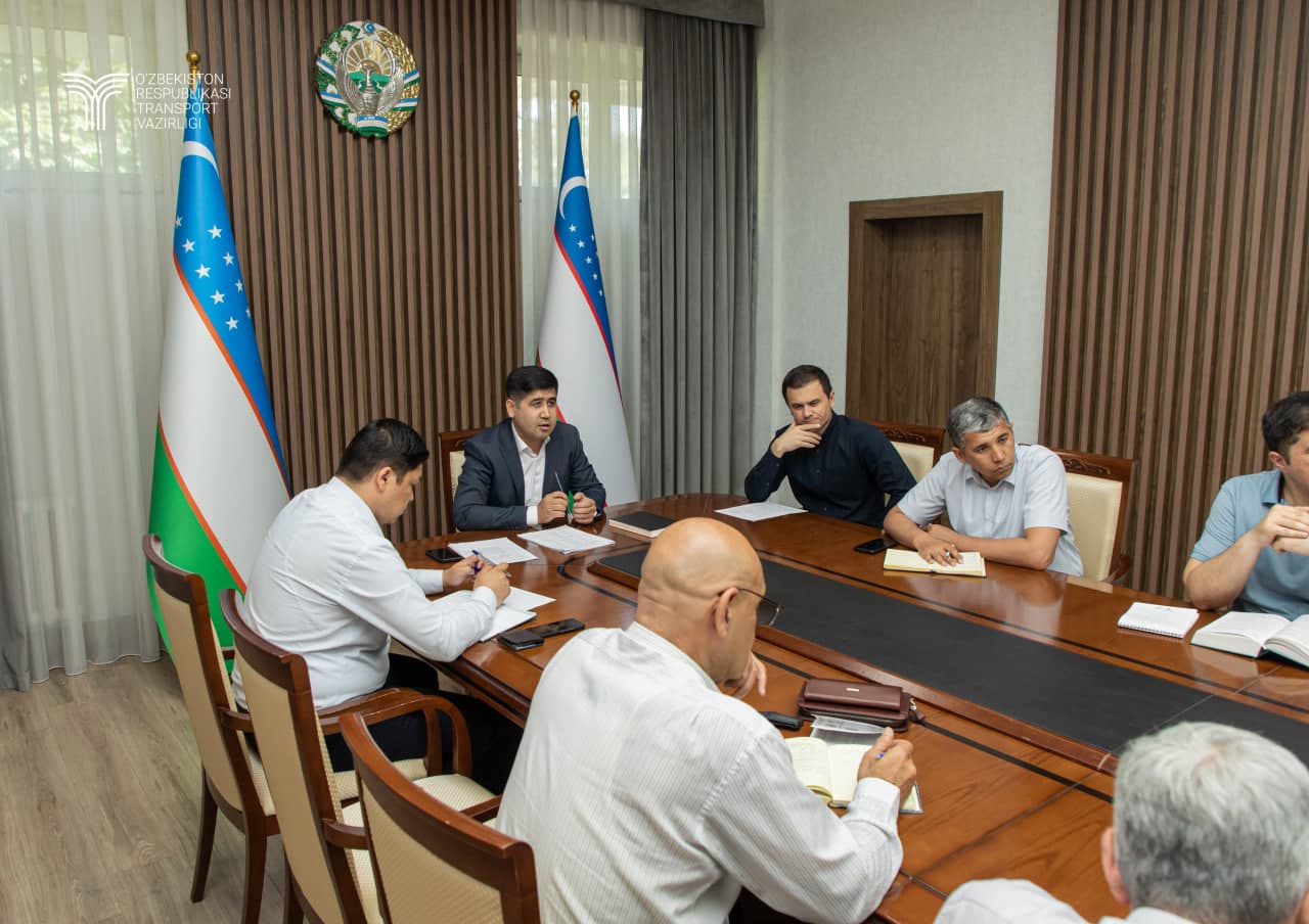 Состоялось совещание с сотрудниками юридической службы