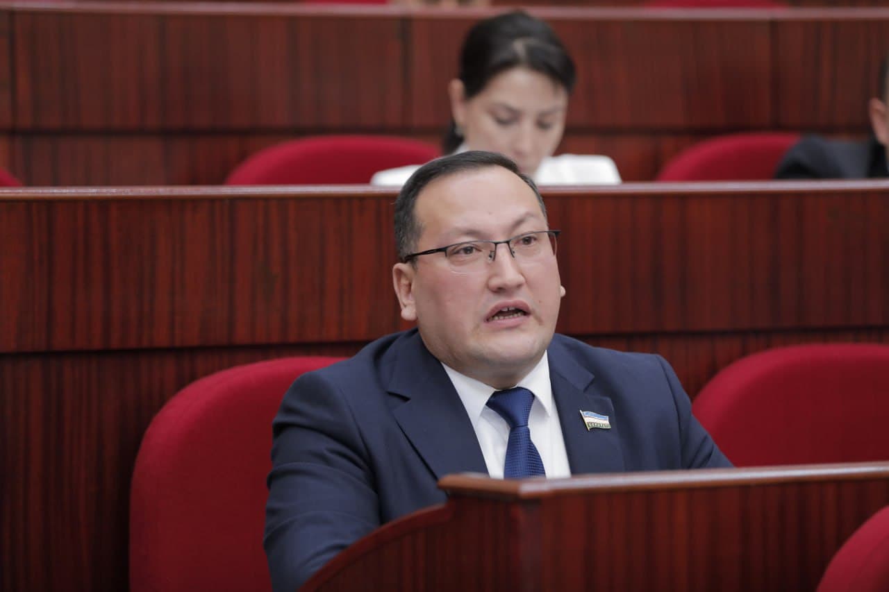 Transport sohasida davlat nazoratini takomillashtirishga qaratilgan qonun loyihasi deputatlar tomonidan uchinchi o‘qishda qabul qilindi