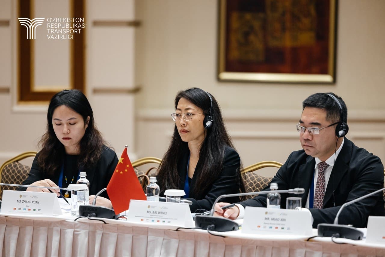 Число узбекских авиаперевозчиков, имеющих право на полеты в Китай, будет увеличено до 8