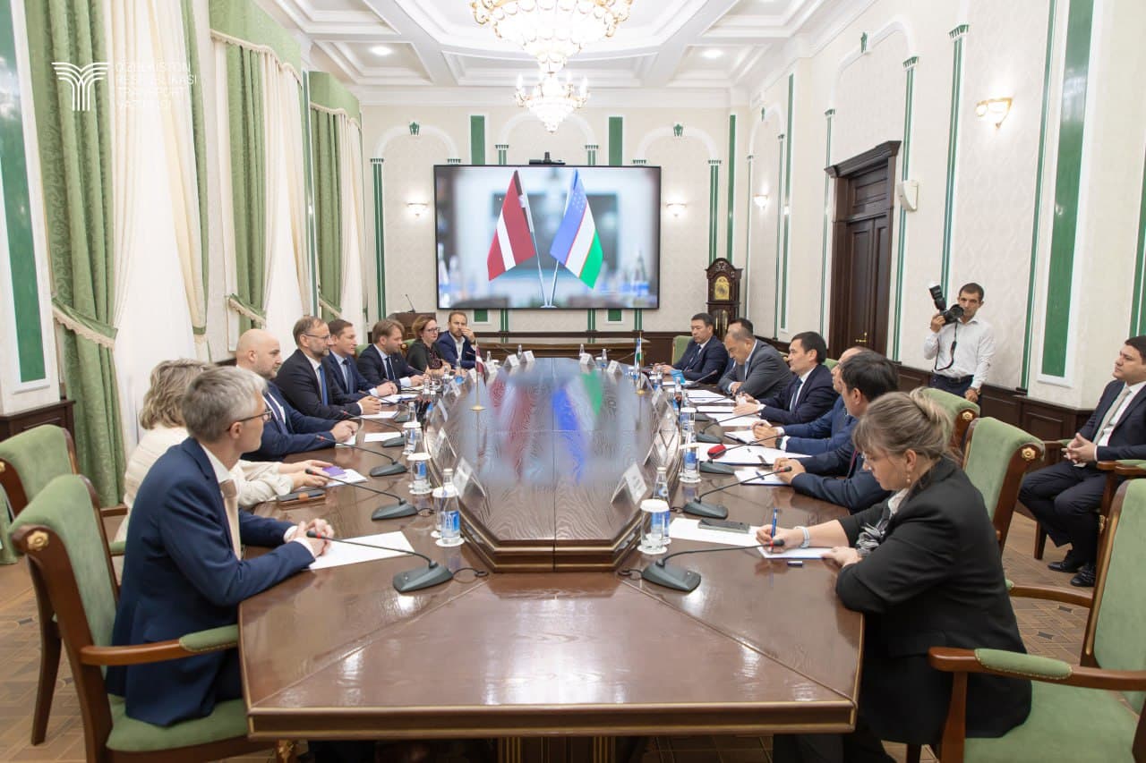 Latviya bilan transport sohasidagi hamkorlikni rivojlantirish istiqbollari muhokama etildi