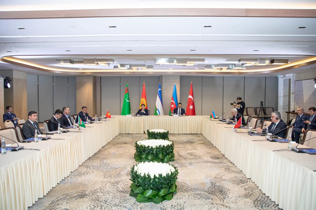 Заседание министров транспорта стран, расположенных вдоль коридора CASCA+