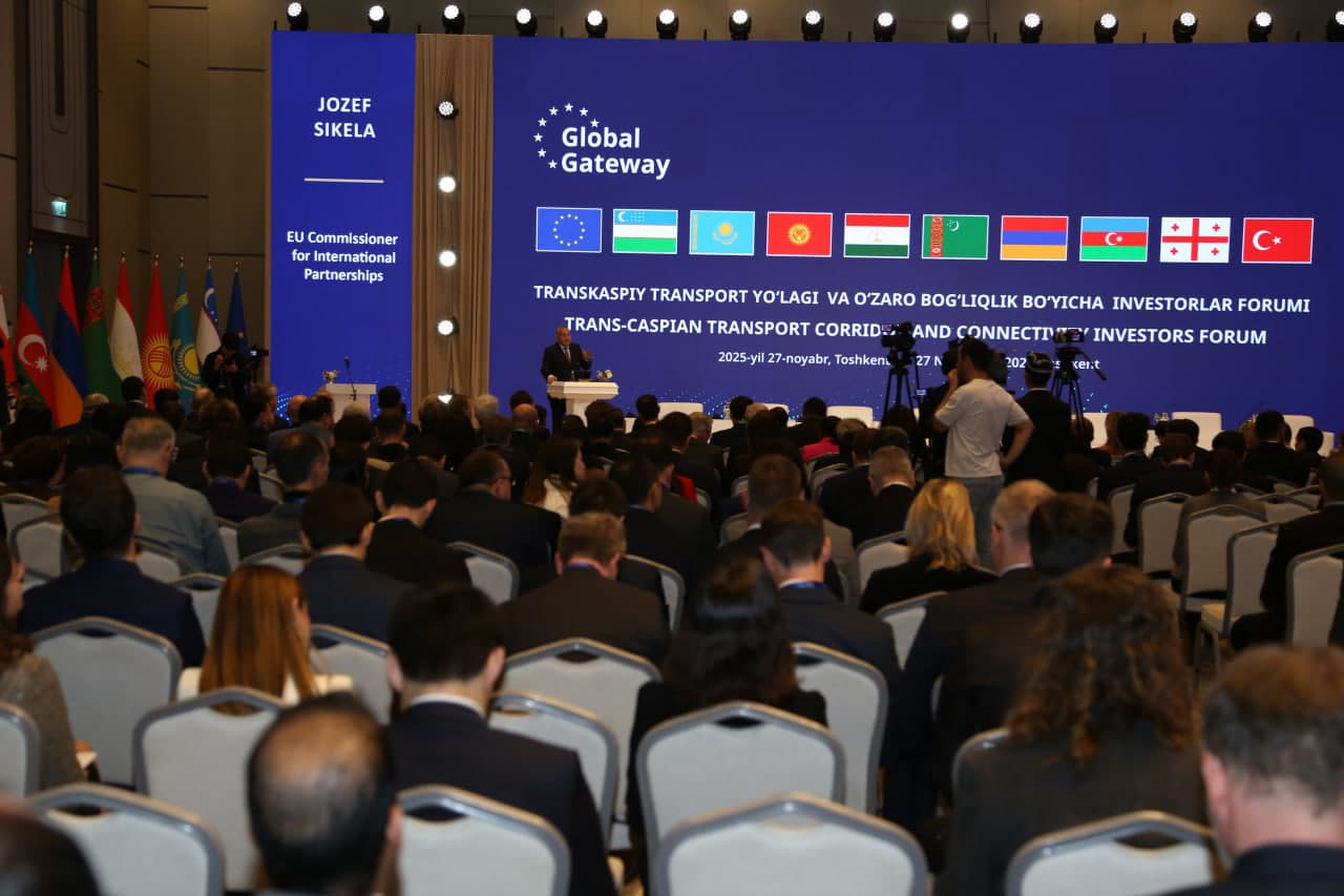 В Ташкенте состоялся Форум инвесторов по Транскаспийскому транспортному коридору и взаимосвязанности