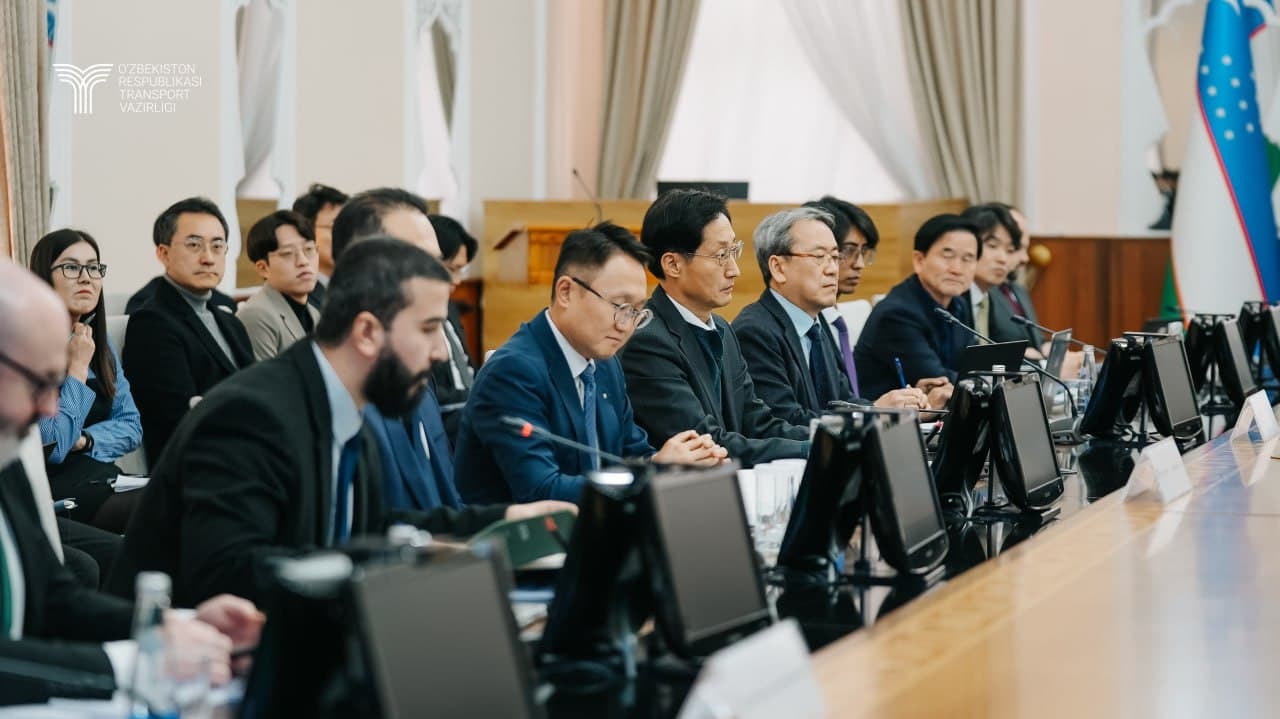 "Toshkent – Samarqand" yo‘lovchi temir yo‘lini qurish loyihasining TIA taqdim etildi