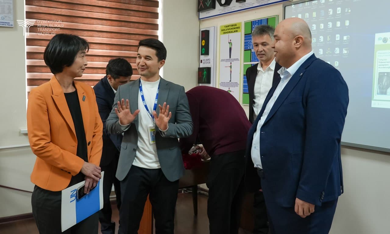 20 nafar xotin-qiz "D" toifadagi haydovchilik guvohnomasini olish uchun qayta tayyorlash kurslaridan o‘tdi