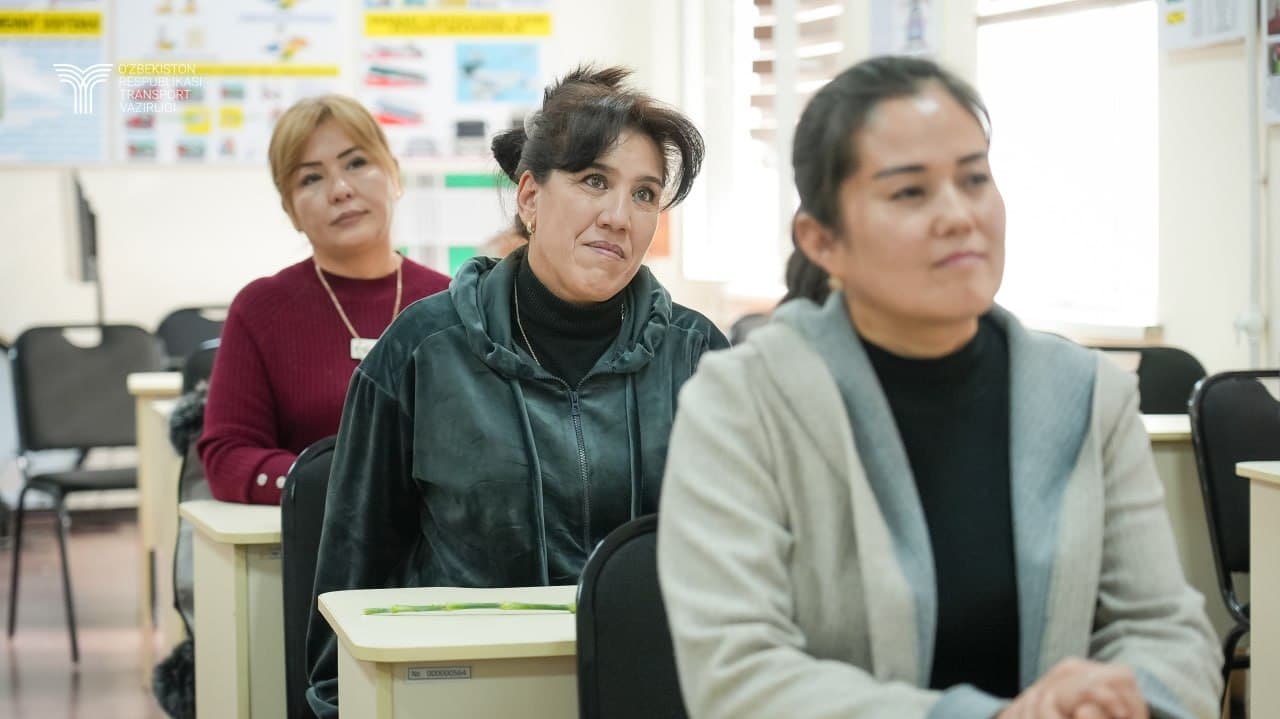 20 nafar xotin-qiz "D" toifadagi haydovchilik guvohnomasini olish uchun qayta tayyorlash kurslaridan o‘tdi