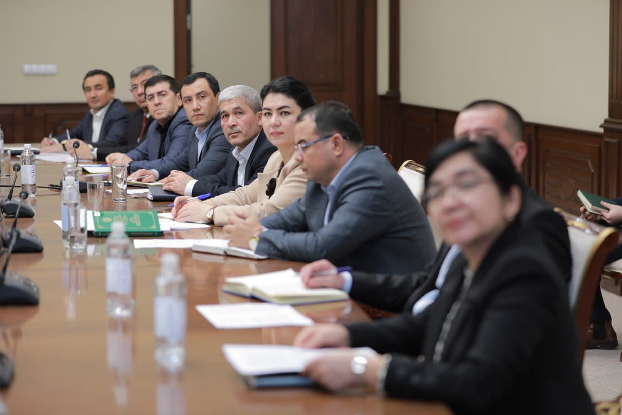 Oliy sudda “Transport sohasiga oid nizolarning o‘ziga xos xususiyatlari” mavzusida seminar-mashg‘ulot o‘tkazildi