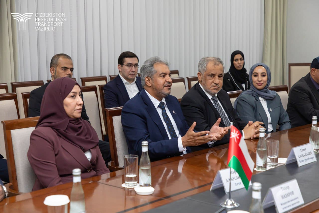 Узбекистан - Оман: сотрудничество в сфере транспорта на новом этапе