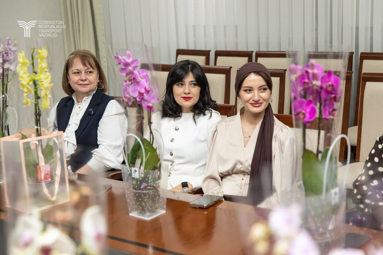 Праздничное мероприятие в Министерстве транспорта