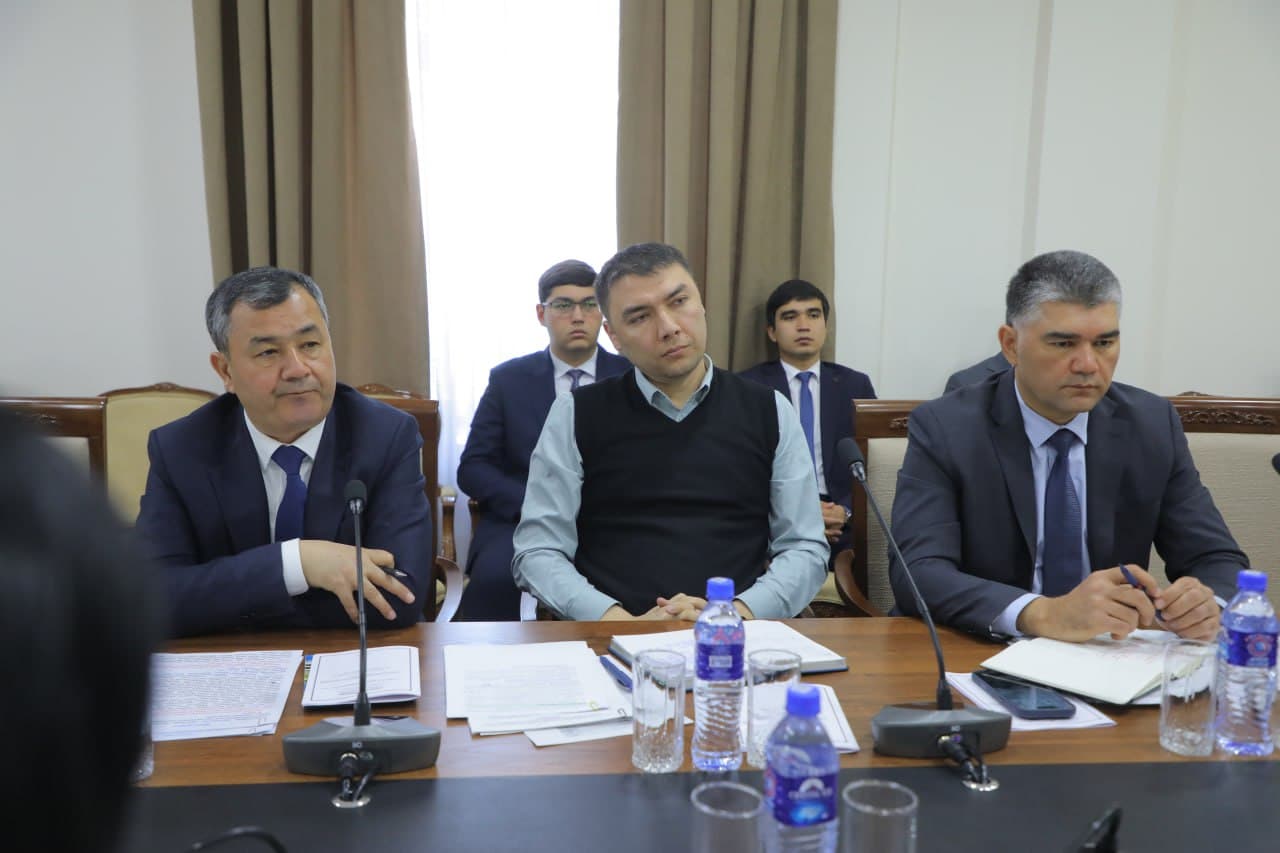 Представлена информация о ходе исполнения Закона "О железнодорожном транспорте"