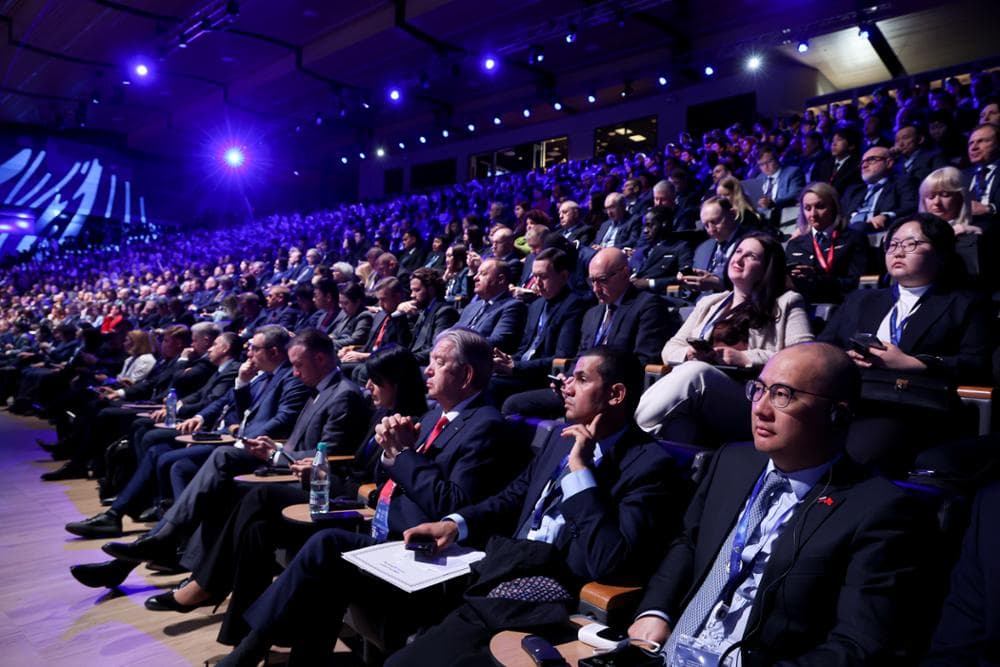 Sankt-Peterburgda xalqaro transport-logistika forumi o‘z ishini boshladi