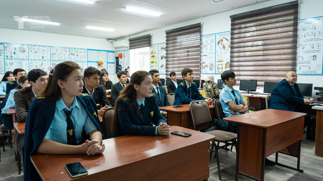 Безопасность дорожного движения - важный вопрос для молодежи и общества