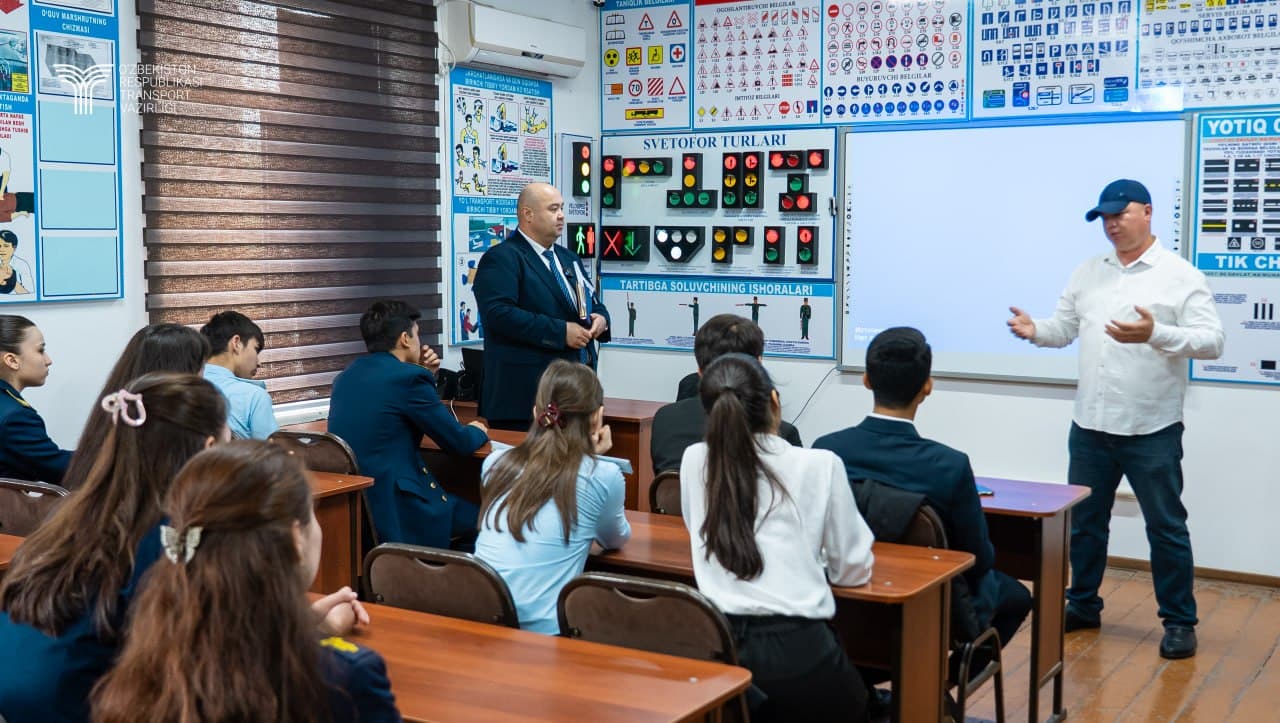 Безопасность дорожного движения - важный вопрос для молодежи и общества