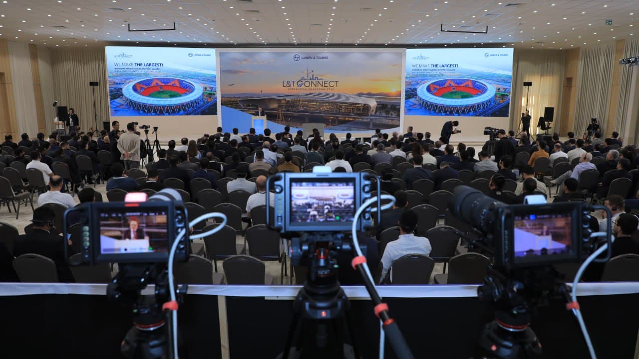 «ROAD SHOW»