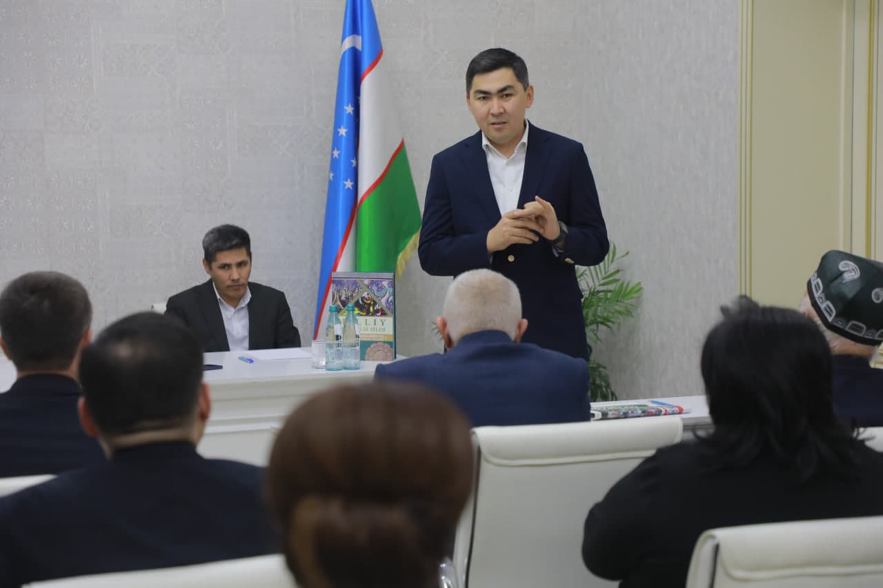 Harbiylar yurt sarhadlarini, ma’naviyatchilar ong sarhadlarini muhofaza qiladilar