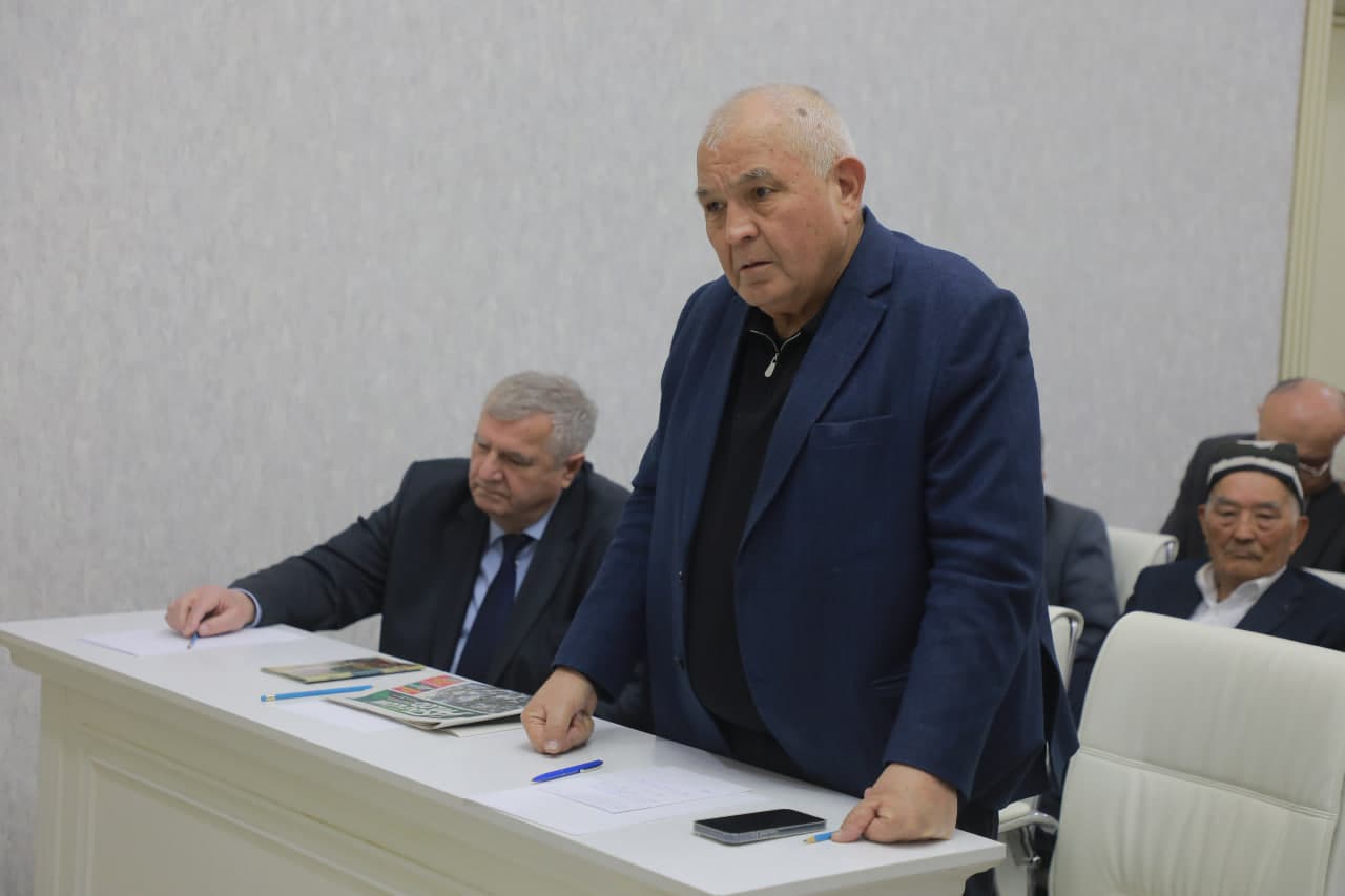 Harbiylar yurt sarhadlarini, ma’naviyatchilar ong sarhadlarini muhofaza qiladilar