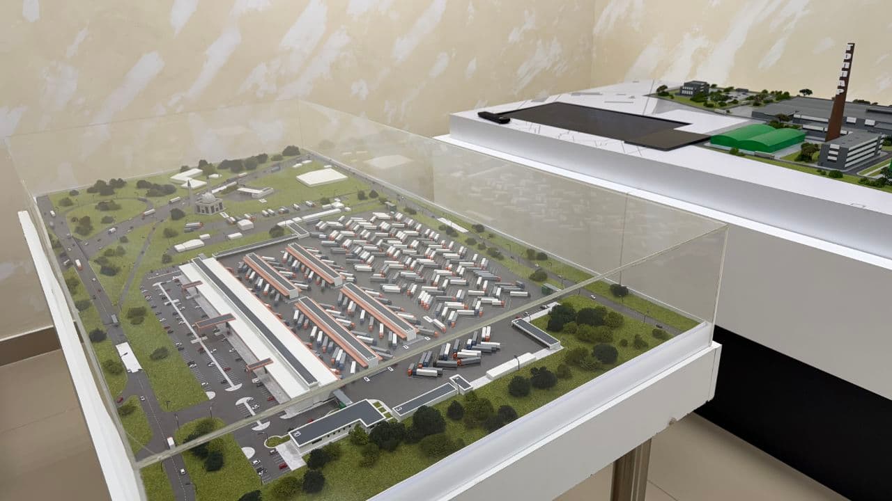 Zoyir Mirzayev rahbarligidagi delegatsiya jadal sanoatlashgan Sterlitamak shahriga tashrif buyurdi