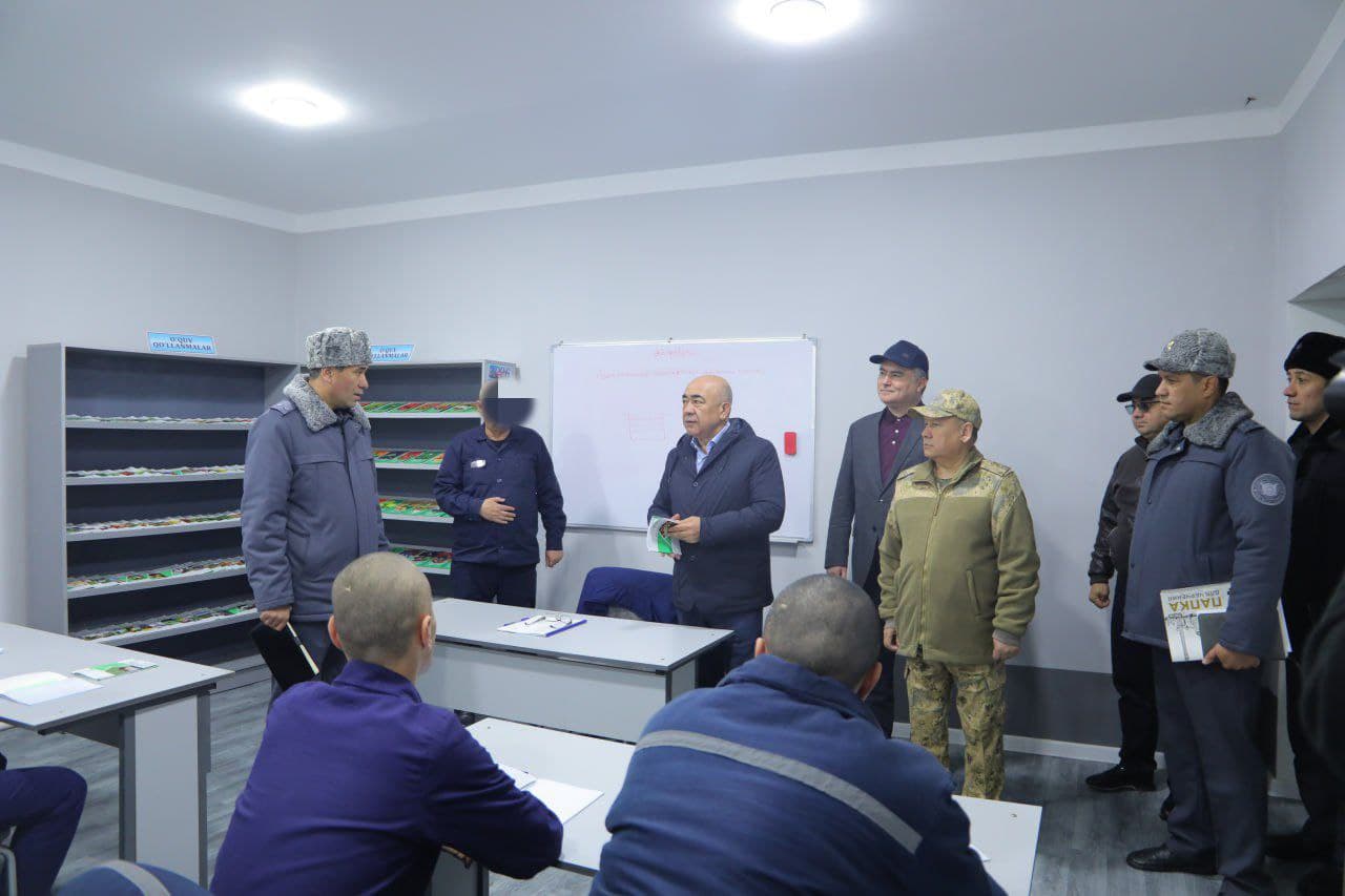 "Har kim xato qilishi mumkin, hamma gap xatolardan qanday xulosa chiqarishda" — Zoyir Mirzayev ozodlikdan mahrum etilgan yoshlar bilan uchrashdi