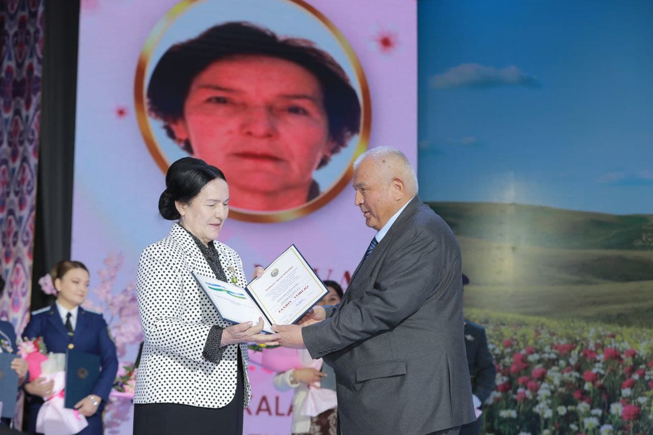 Ayol – jamiyatning ustuni, oilaning mustahkam tayanchi