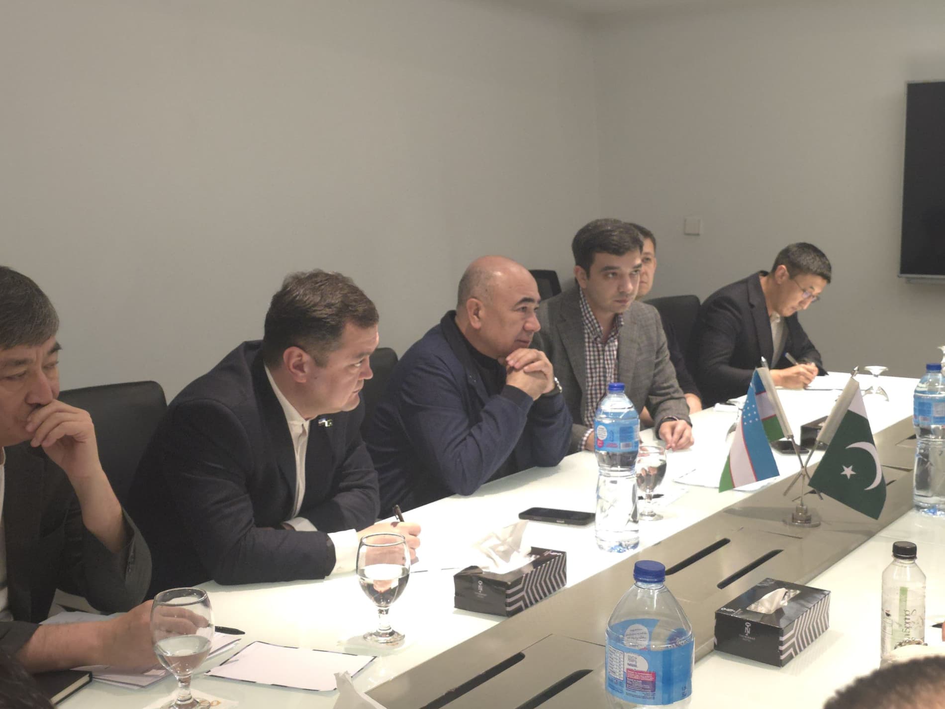 Delegatsiyamiz biznes anjumanda ishtirok etdi va qator ishbilarmon doiralar bilan faol muzokaralar olib bordi