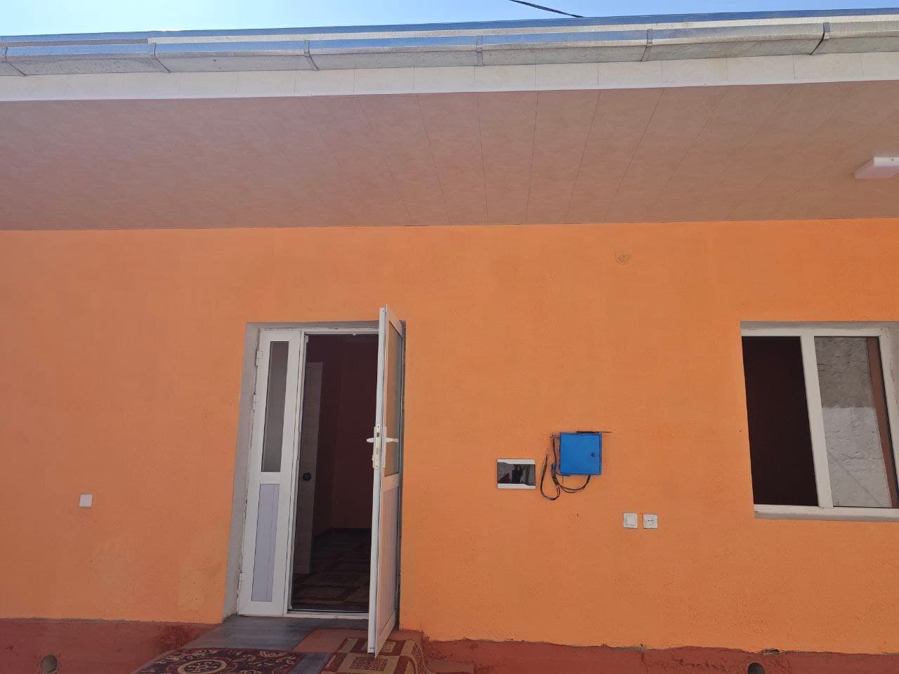 Bir tadbirkor 12 ta uy qurib berib, ehtiyojmand oilalarga bir umrlik quvonch hadya qildi